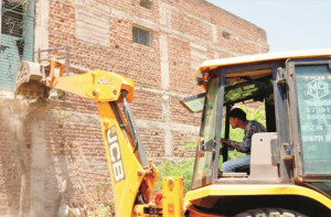 امراوتی میں جنسی استحصال کے ۱۹؍ سالہ ملزم کے گھر بلڈوزر چلایا گیا 