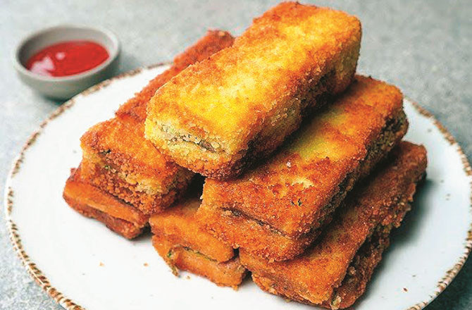 Chicken Finger Toast. Photo: INN