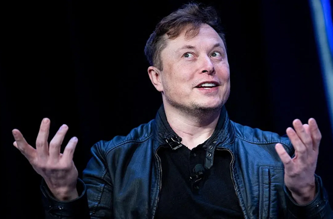 ایلون مسک کے بیان سے کووڈ ویکسین پر نئی بحث، ماہرین کا ردعمل