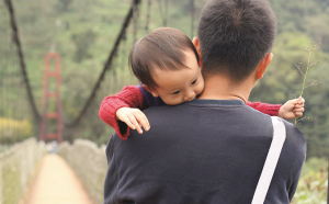 فتاوے: کسی کے گود لینے سے نہ نسب تبدیل ہوگا نہ احکام وراثت میں تبدیلی ہوگی