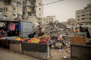 غزہ: ڈجیٹل پے منٹس کی خلل نے زندگی مفلوج کردی، کھانا اور نقل و حمل متاثر