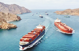 آبنائے ہرمز: ہندوستان کی طرف آنے والے ۸؍ جہازوں کو لوٹنا پڑا