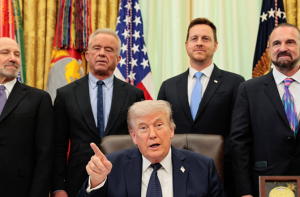 ایران جنگ: ٹرمپ کا ایران کے خلاف جوہری ہتھیار استعمال نہ کرنے کا اعلان