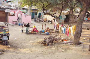 درد مجھ سے کہتا ہے کتنی دیر ٹھہرو گے آج تم مرے ہمراہ!