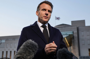  آبنائے ہرمز کو فوجی کارروائی سے کھولنا غیر حقیقت پسندانہ ہے: ایمانوئل میکرون