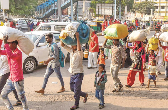  سورت جیسے حالات ممبئی اور پونے میں بھی پیدا ہو سکتے ہیں: روہنی کھڑسے