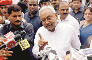 نتیش کمار: ایک دو دن میں استعفیٰ دیں گے، سامان نئے پتے پر منتقل کیا جا رہا ہے