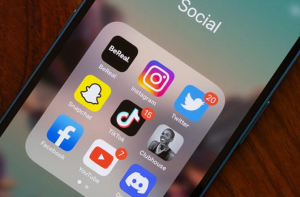 ترکی: ۱۵؍ سال سے کم عمر بچوں کے سوشل میڈیا پر پابندی عائد