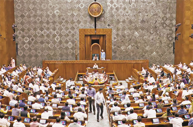 خواتین ریزرویشن اور حد بندی معاملے پر اپوزیشن کے چبھتے سوالات