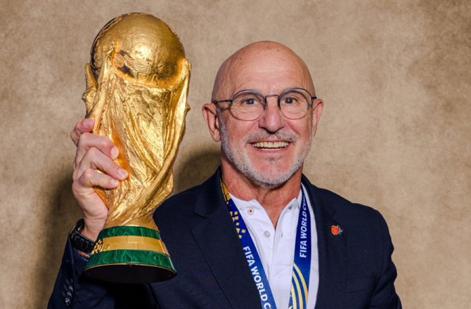 Coach Luis De La Fuente.Photo:X