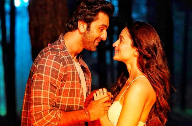 Ranbir And Alia.Photo:INN