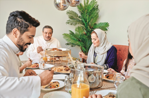 زندگی کی بھاگ دوڑ میں اپنے والدین کو نہ بھول جائیں