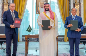 ایک پر حملہ سب پر حملہ تصور ہوگا: ترکی، سعودی، پاکستان کا تاریخی دفاعی معاہدہ