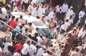 انہدامی کارروئی کے دوران بی جے پی لیڈر پر حملہ 