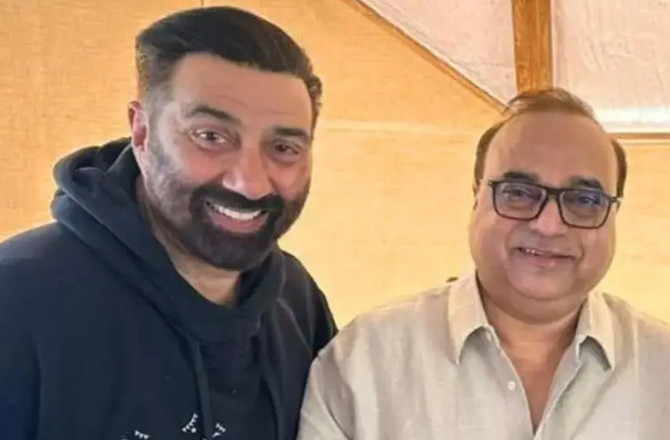 Sunny Deol And Rajkumar Santoshi.Photo:INN