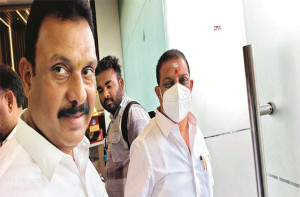 بھیونڈی : بی جے پی نے میئر امیدوار بدلا، نارائن چودھری کے باغیانہ تیور