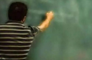 ٹی ای ٹی کی دو سالہ مہلت کے دوران سینئریٹی کونظراندازکرنے پر سخت اعتراض 