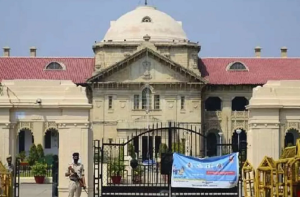 ذاتی رہائش پر نماز سے روکنے پر بریلی کے ڈی ایم، ایس ایس پی کوتوہین عدالت کا نوٹس