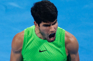 قطر اوپن: کارلوس الکاراز کی شاندار واپسی، خاچانوو کو ہرا کر سیمی فائنل میں