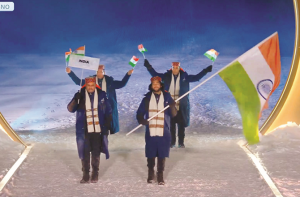 ایتھلیٹ عارف خان نے ترنگا اٹھا کر ونٹر اولمپکس میں ہندوستانی دستے کی قیادت کی