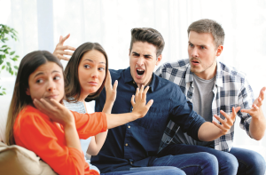 دینی خدمت گزار  اور مسلمانوں کی ذمہ داریاں!