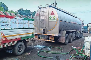 ایک ہزار سے زائد دودھ سینٹروں کوہٹانے کے حکم سے ملازمین اور مالکان میں بے چینی