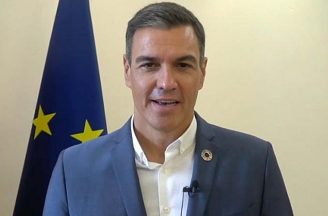 اسپین کے وزیراعظم پر زبانی حملے کے بعد ایلون مسک جمہوریت کیلئے خطرہ قرار