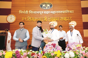 بھیونڈی: نارائن چودھری میئراور کانگریس کے عبدالطارق مومن نائب میئر منتخب