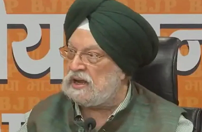 Union Minister Hardeep Singh Puri. Photo: INN