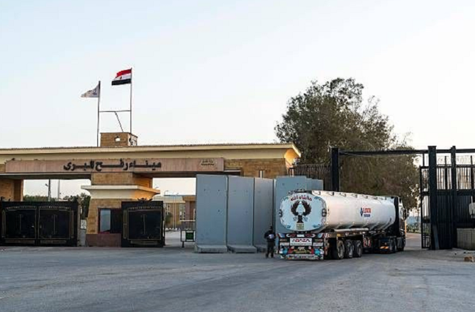 اسرائیل نے تقریباً ۲؍سال کے بعد غزہ رفح کراسنگ کوتجرباتی طور پر دوبارہ کھول دیا