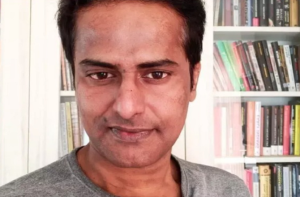 اڈانی ہتک عزت معاملہ، روی نائر کو ضمانت، ایک ماہ کیلئے سزا پر روک