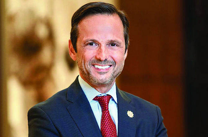 ریڈ سی گلوبل کے سی ای او جان پگانو کا قبول اسلام کے بعد مسجد حرام میں پہلا روزہ 