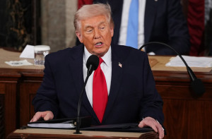 آپریشن سیندور میں شہباز شریف مارے جا سکتے تھے، میں نے بچایا؛ ڈونالڈ ٹرمپ