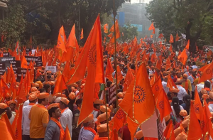 وارانسی بکرامنڈی میں محمد دیپک اِفیکٹ: شرپسندوں کے خلاف مقامی افراد کھڑے ہوگئے