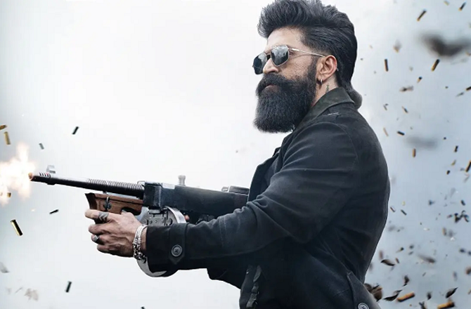 کیا یش نے ’’ٹاکسک‘‘ کیلئے ۵۰؍ کروڑ روپے معاوضہ لیا؟