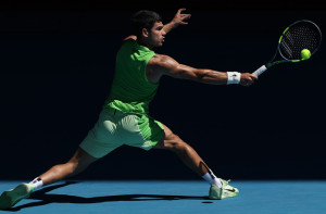 آسٹریلین اوپن: کارلوس الکاراز، سبالینکا اور کوکو گاف کی فتوحات 