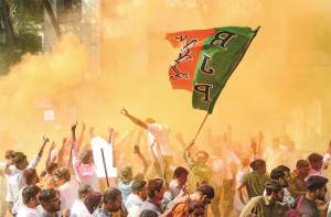  بی ایم سی کا قلعہ بچانے میں  اُدھوا ورراج   ناکام، کانگریس اتحاد بھی پسپا