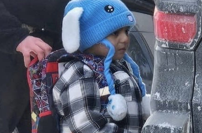 منیاپولس: وفاقی عدالت نے ۵؍ سالہ بچے اور والد کی جلا وطنی روک دی