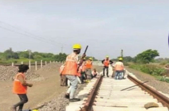 Work on Borohir Nardana railway line in Dhule district is underway.