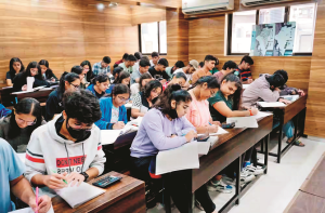 حکومت نے پرائیویٹ کلاسیس پر شرائط عائد کیں