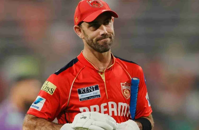 گلین میکسویل (آسٹریلیا):گلین میکسویل نے ٹی ۲۰؍ ورلڈ کپ میں ۳۱؍ میچ &nbsp;کھیلے اور ۲۳؍ کیچ حاصل کئے &nbsp;ان کا کیچ فی اننگز ریٹ ۷۴۱ء۰؍رہا۔ شاندار چھلانگ اور تیز رفتار حرکت کے لیے مشہور، وہ اپنی فیلڈنگ کی مہارت سے مسلسل میچ کا رخ بدلتے رہے۔