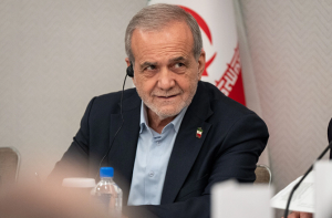 ایران: صدر کا سیکوریٹی فورسیز کو مظاہرین کے خلاف کریک ڈاؤن سے گریز کا حکم