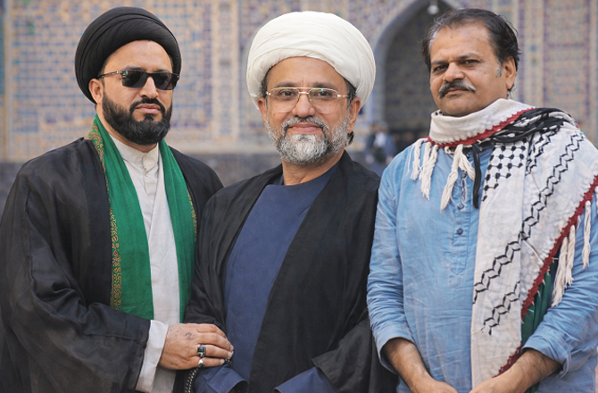 Maulana Sibt-e-Hassan Rizvi Mashhadi, Sheikh Shahid Pradhan and Feroz Methi Borwala. Photo: INN