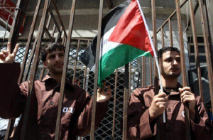 کچھ کیلئےآزادی، کچھ کیلئےخاموشی: اسرائیلی قید میں ہزاروں فلسطینی