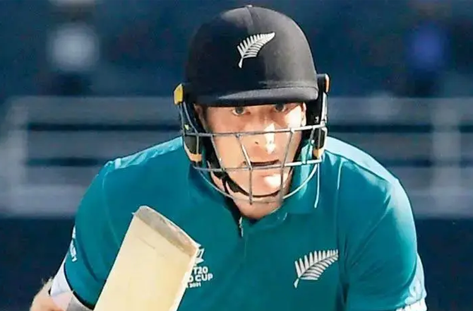 مارٹن گپٹل (نیوزی لینڈ):مارٹن گپٹل نے ٹی ۲۰؍ ورلڈ کپ کے ۲۸؍ میچ میں شرکت کی اور۱۹؍ کیچ لئے ، ان کا فی اننگز ریٹ ۶۷۸ء۰؍ رہا۔ باؤنڈری پر ان کی پُرسکون موجودگی اور ہوا میں آنے والی گیند کا بہترین اندازہ انہیں نیوزی لینڈ کے لیے ایک قابلِ اعتماد فیلڈر بناتا ہے۔