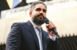 ’’نکولس مادورو بلند حوصلہ کے ساتھ صورتحال کا سامنا کررہے ہیں‘‘