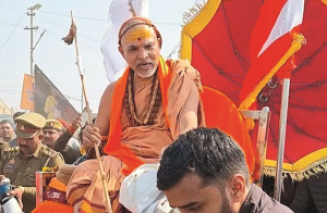 سوامی نے ماگھ میلہ انتظامیہ کے نوٹس کا جواب دیا