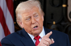 ٹرمپ کا روسی تیل خریدنے والے ممالک پر ۵۰۰؍ فیصد تک ٹیرف، ہندوستان بھی شامل