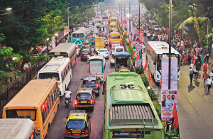 کل سے شہر میں مصروف اوقات میں بھاری گاڑیوں پر پابندی