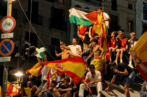 فیفا ورلڈ کپ ۲۰۲۶: دنیا بھر میں اسپین کی فتح کا جشن، فلسطین سے بھی اظہارِ یکجہتی